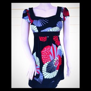 🦋Wavy Sexy Ladies Square Neck Short Sleeve Dress